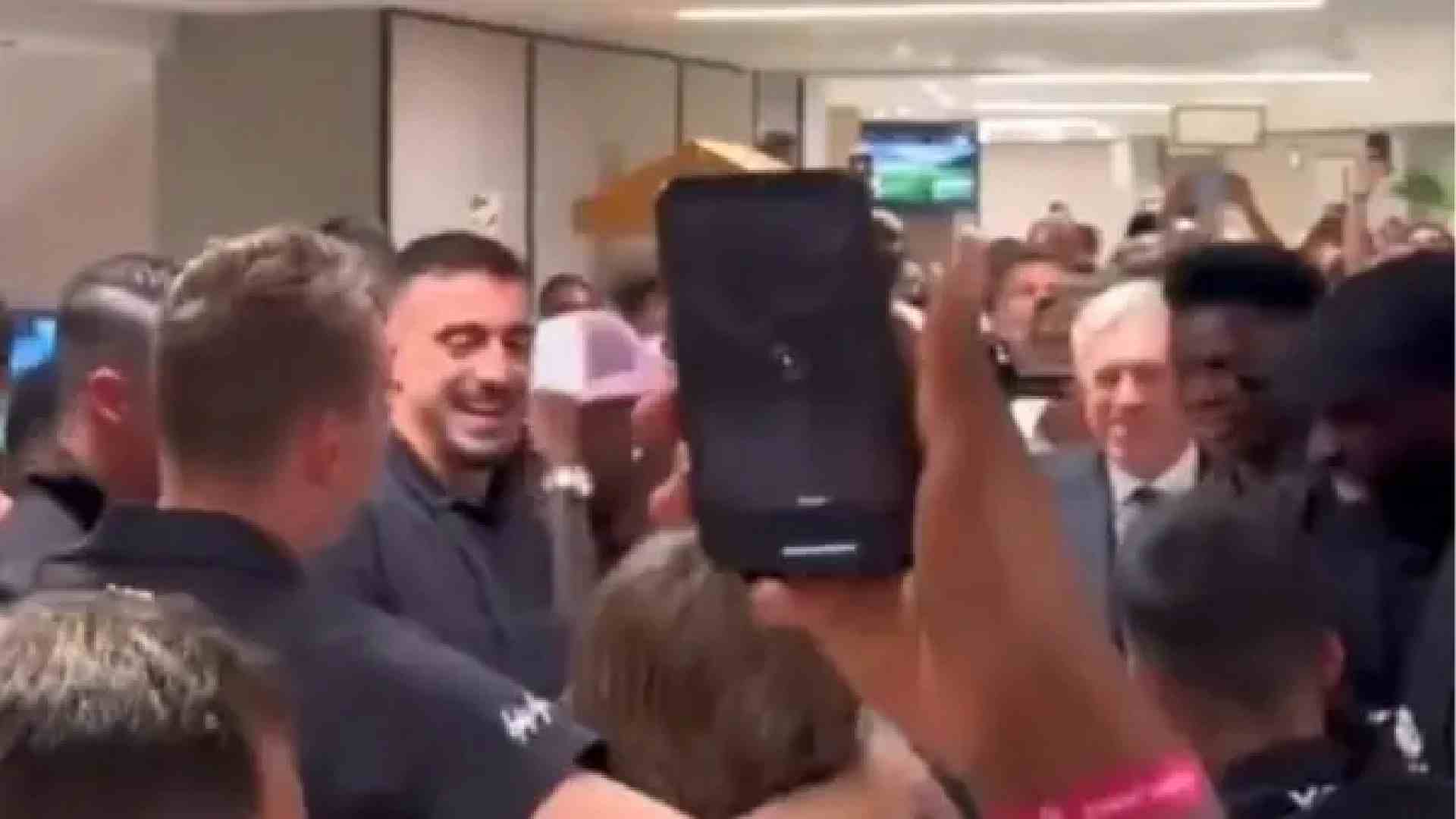 Ancelotti capo ultrà: il video dei festeggiamenti del Real spopola sui social