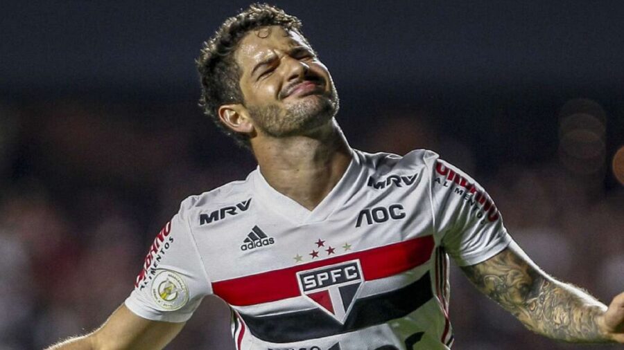Alexander Pato