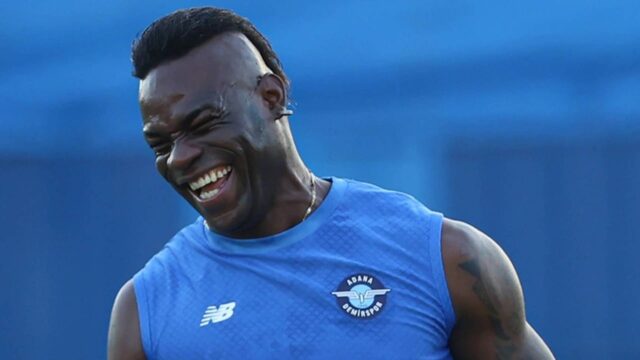Balotelli lancia un petardo nello spogliatoio dell Adana