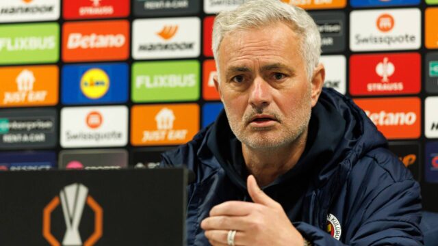 Botta e risposta tra Mourinho e Saint Maximin