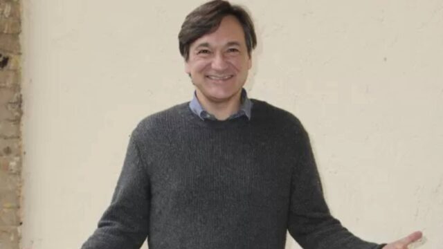 Caressa e le modelle di Pechino Express