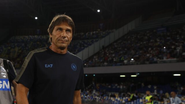 Conte gela i tifosi del Napoli