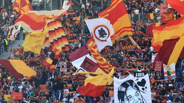 Curva Sud in protesta contro i Friedkin