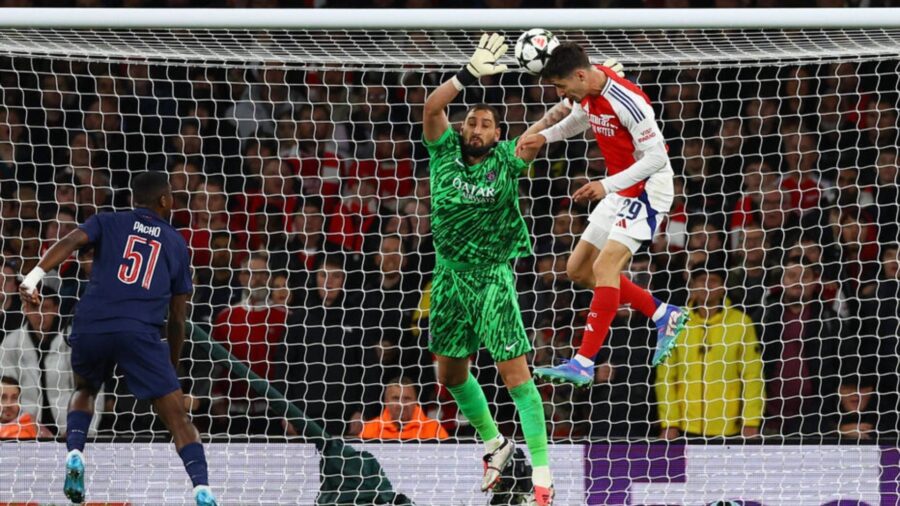 Donnarumma papere contro l Arsenal