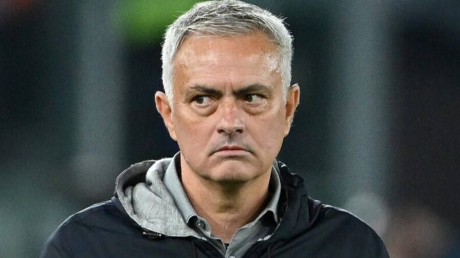 Duro sfogo di Mourinho alla domanda sul Benfica