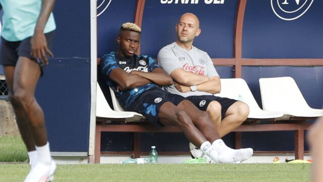 Equipe shock sul Napoli Osimhen vuole lasciare il ritiro per forzare la cessione al Psg