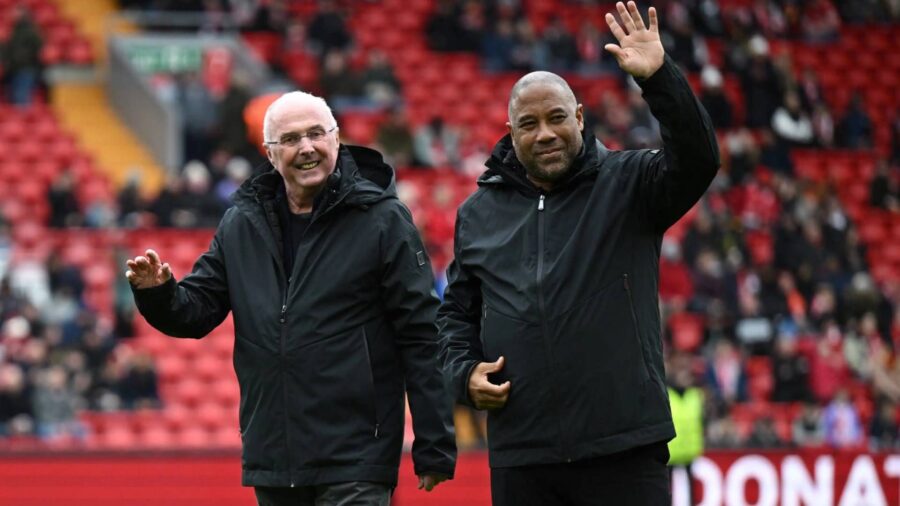 Eriksson allenatore del Liverpool ad Anfield