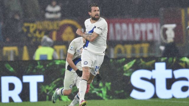 Gestaccio di Acerbi alla Curva Sud