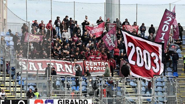 I tifosi della Salernitana a Cagliari