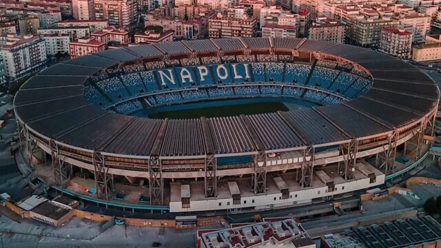 Il Napoli lasciera lo stadio Maradona