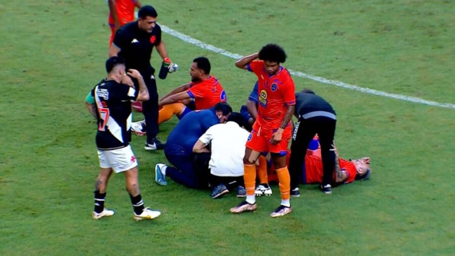 Intervento killer su un compagno di squadra