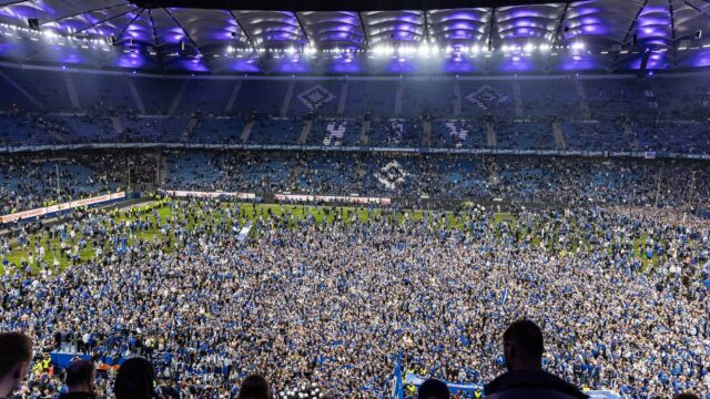 Invasione tifosi Amburgo
