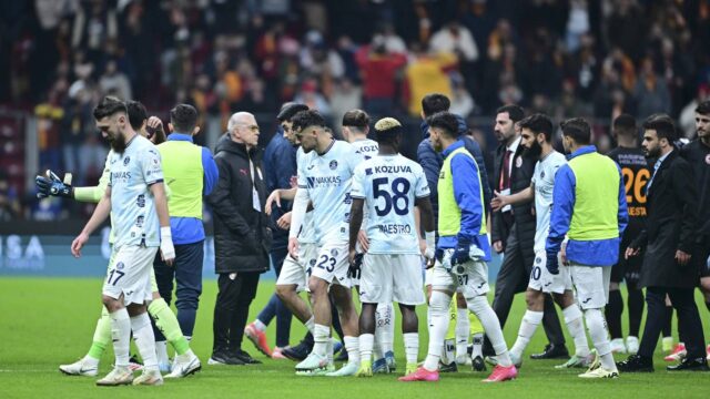 L Adana Demirspor abbandona il match contro il Galatasaray
