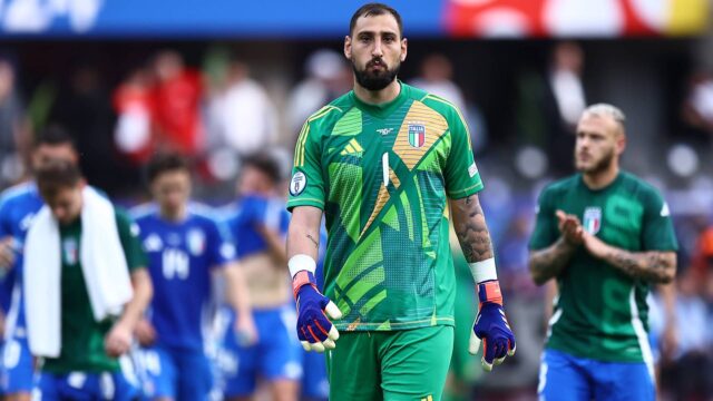La delusione di Gianluigi Donnarumma nel post partita di Svizzera Italia