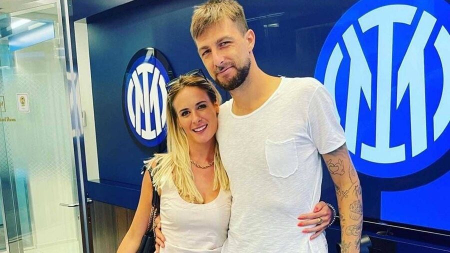 La moglie di Acerbi esulta per la sentenza