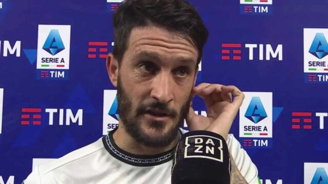 Luis Alberto contro l arbitro Colombo