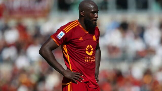 Lukaku fischietti