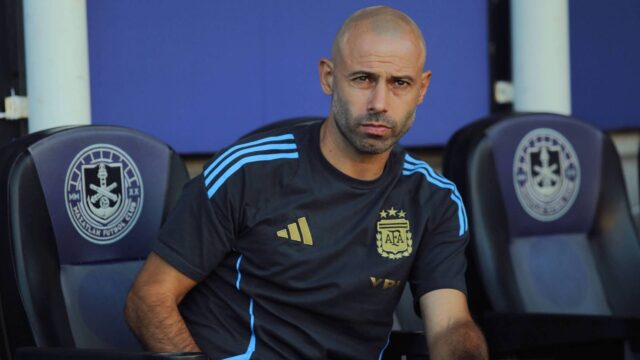 Mascherano convince l arbitro a revocare un espulsione nel match tra Bolivia e Argentina