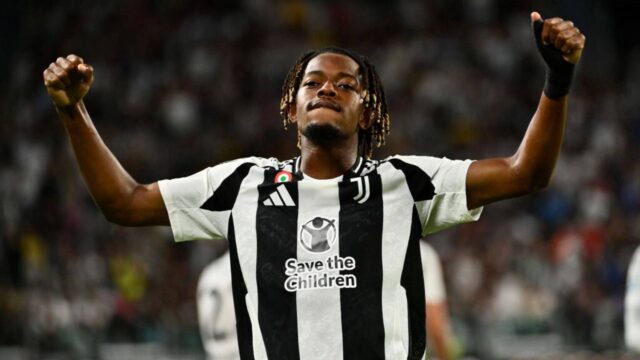 Mbangula in gol contro il Como