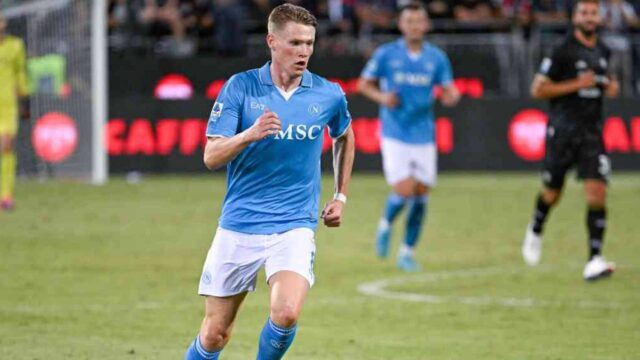 Mc Tominay titolare le formazioni ufficiali di Juve Napoli