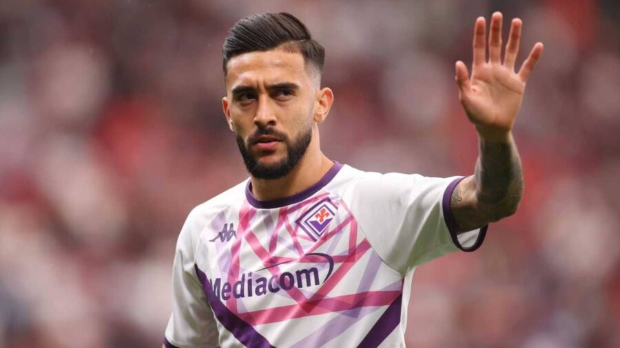 Nico Gonzalez saluta la Fiorentina