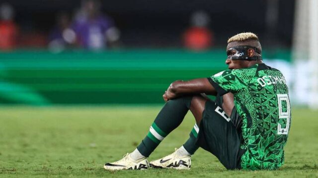 Osimhen dalla Nigeria torna al Napoli