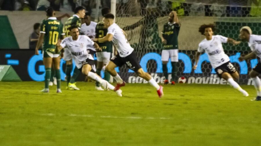 Palmeiras Corinthians il ds rompe un vetro