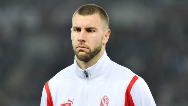Pavlovic espulso durante Milan lazio