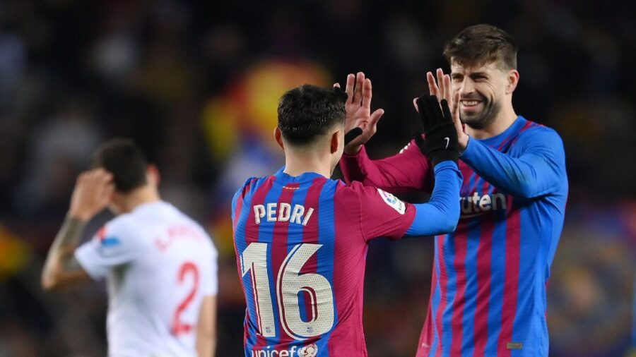 Pedri e Pique