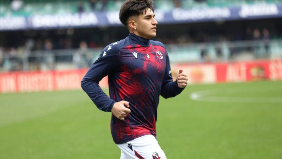 Santiago Castro rientra in gruppo. Possibile maglia da titolare contro il Napoli