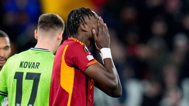 Tammy abraham errore roma bayer leverkusen