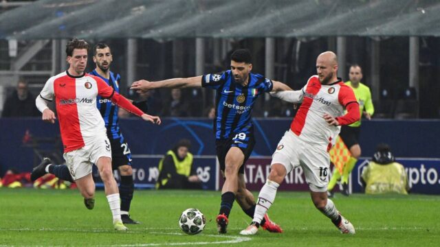 Taremi in Inter Feyenoord