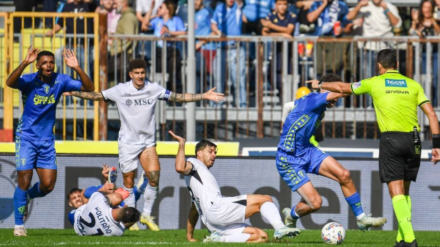 Varriale stoccata ai tifosi della Juve sul rigore concesso al Napoli