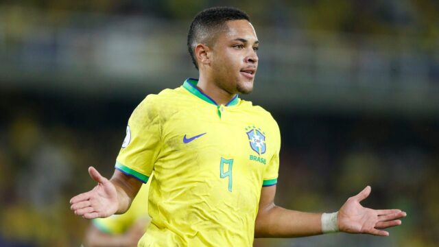 Vitor roque