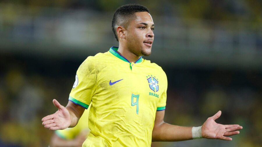 Vitor roque