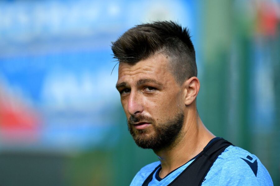 Acerbi lettera ai laziali