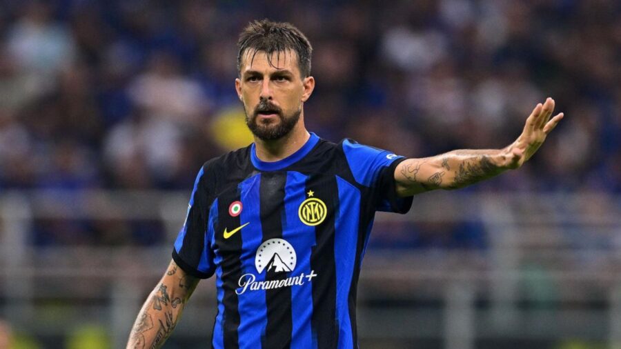 Acerbi punge la juve