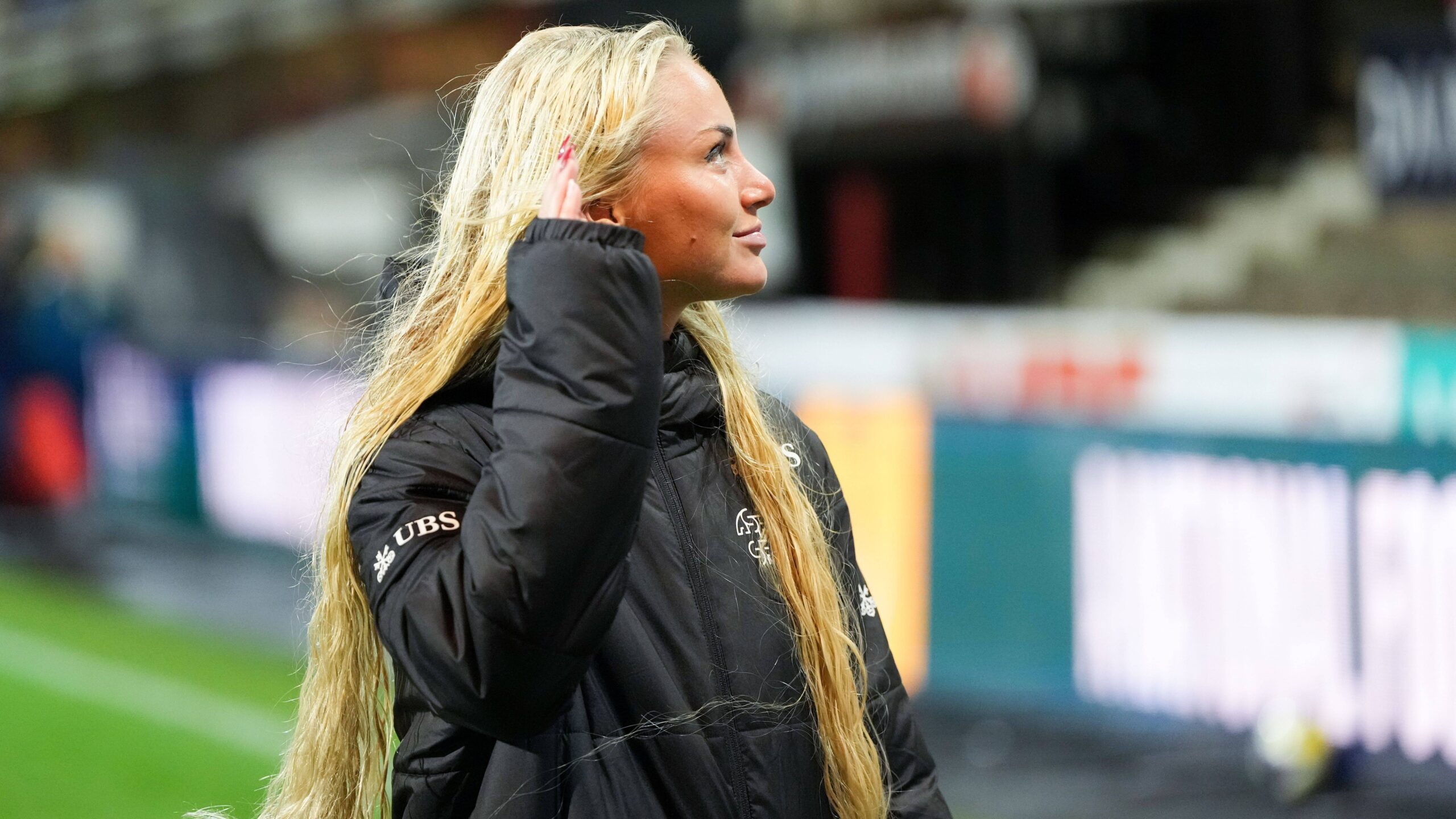 Alisha sdrammatizza sull'episodio