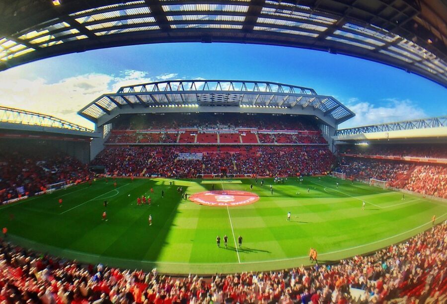 Anfield road diventera xxl