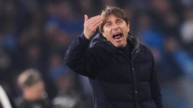 Antonio conte allenatore napoli urla