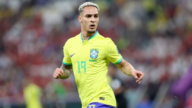 Antony matheus dos santos brasile coppa del mondo fifa qatar 2022 world cup brazil vs serbia 2 0 24 11 2022 azione action single shot mondiali fifa qatar 2022 brasile serbia 2 0jpg