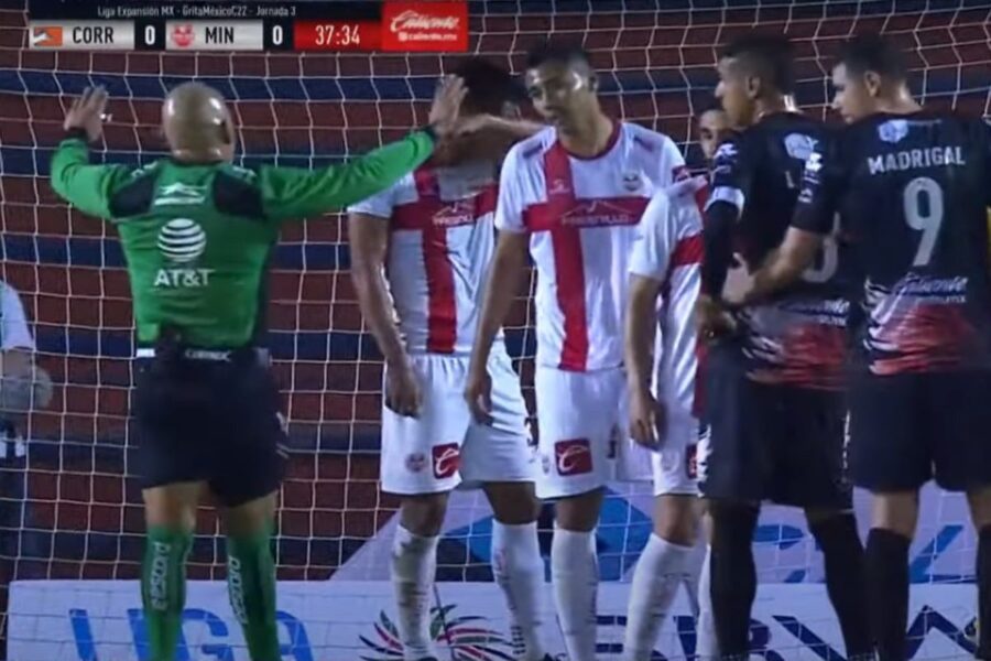 Arbitro 2