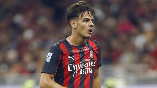 Ardon jashari milan serie a 2025 26 milan vs cremonese 23 08 2025 azione action single shot close up serie a 2025 26 milan cremonese 1 2jpg