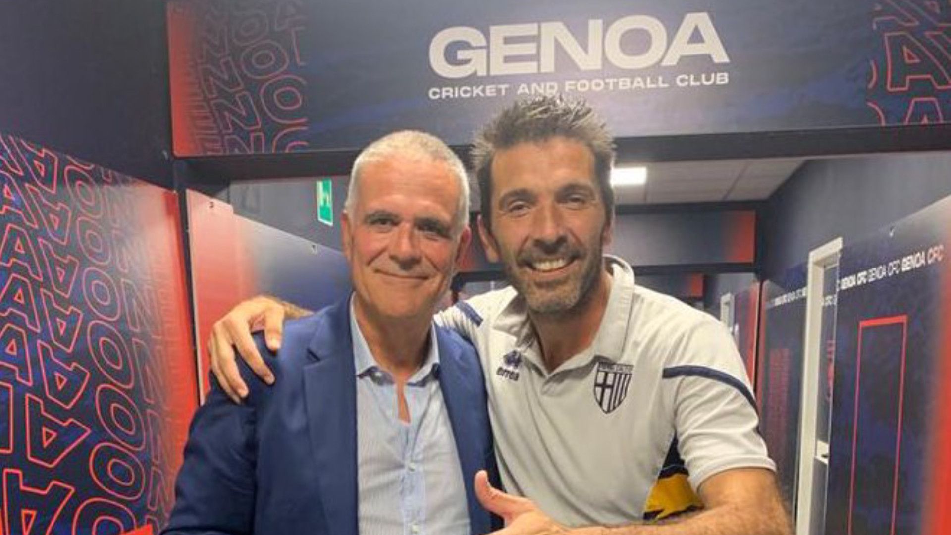 buffon-con-il-presidente-del-genoa-zangrillo