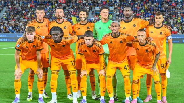 Calcio serie a pisa sc vs as roma roma line up during pisa sc vs as roma italian soccer serie a match in pisa italy august 30 2025 pisa italy copyright xipaxsport abacaxjpg