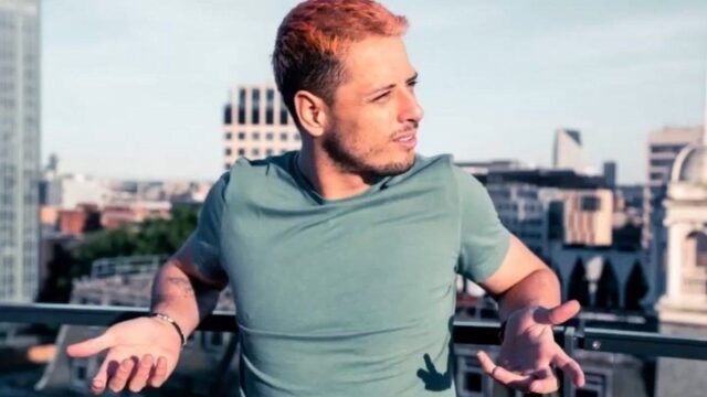 Chicharito hernandez si da a youtube