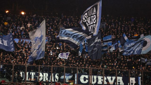Curva a napoli