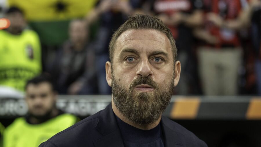 De rossi roma allenatore