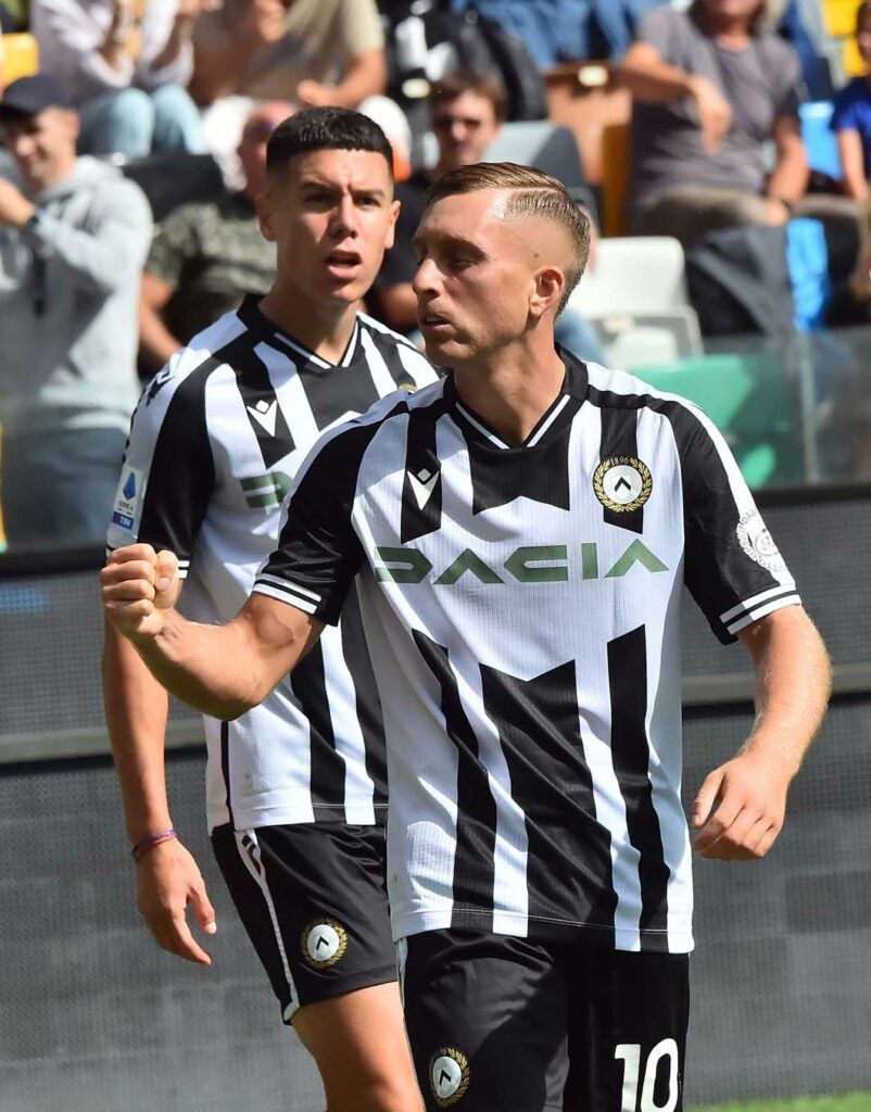 deulofeu-esulta-802x1024