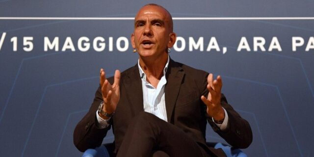 Di canio punzecchia la roma